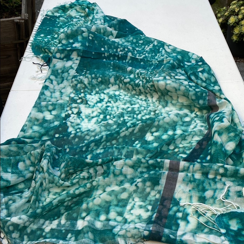 Teal and White Patterned Scarf